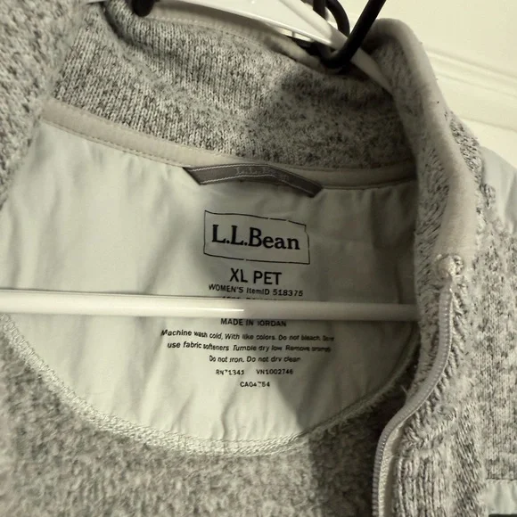 Gray LLBean Fleece Jacket - Picture 2 of 4